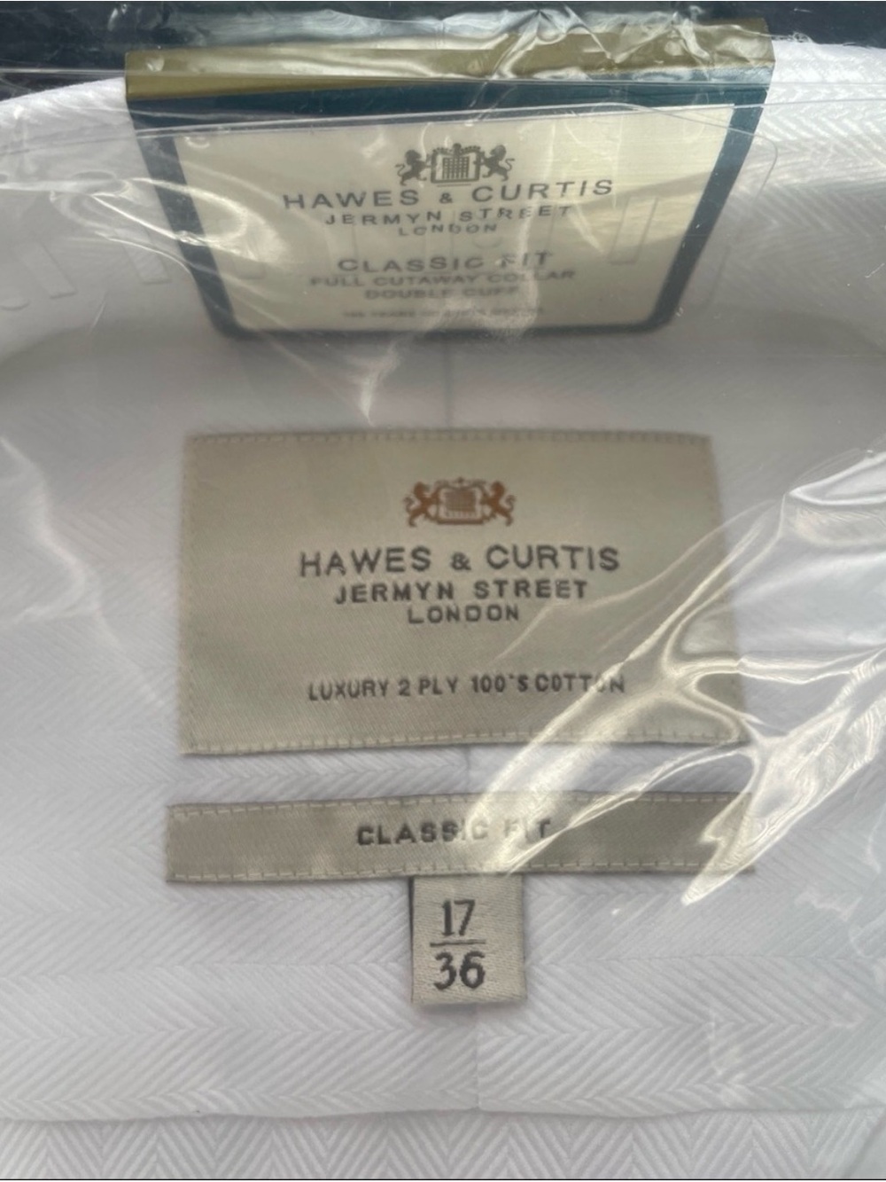 TWO Hawes & Curtis Men’s White Dress Shirt - Classic Formal Shirt - Picture 3 of 3